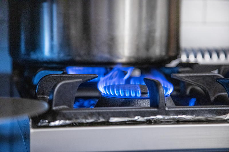 KBS Gas-Kochfläche (2 Brenner, als Tischgerät), Edelstahl und Gusseisen, Silber, 10,5kW, 350x700x280mm
