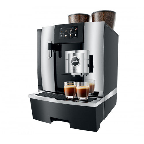 Jura Giga X8 (Tankversion) in 2 Farben