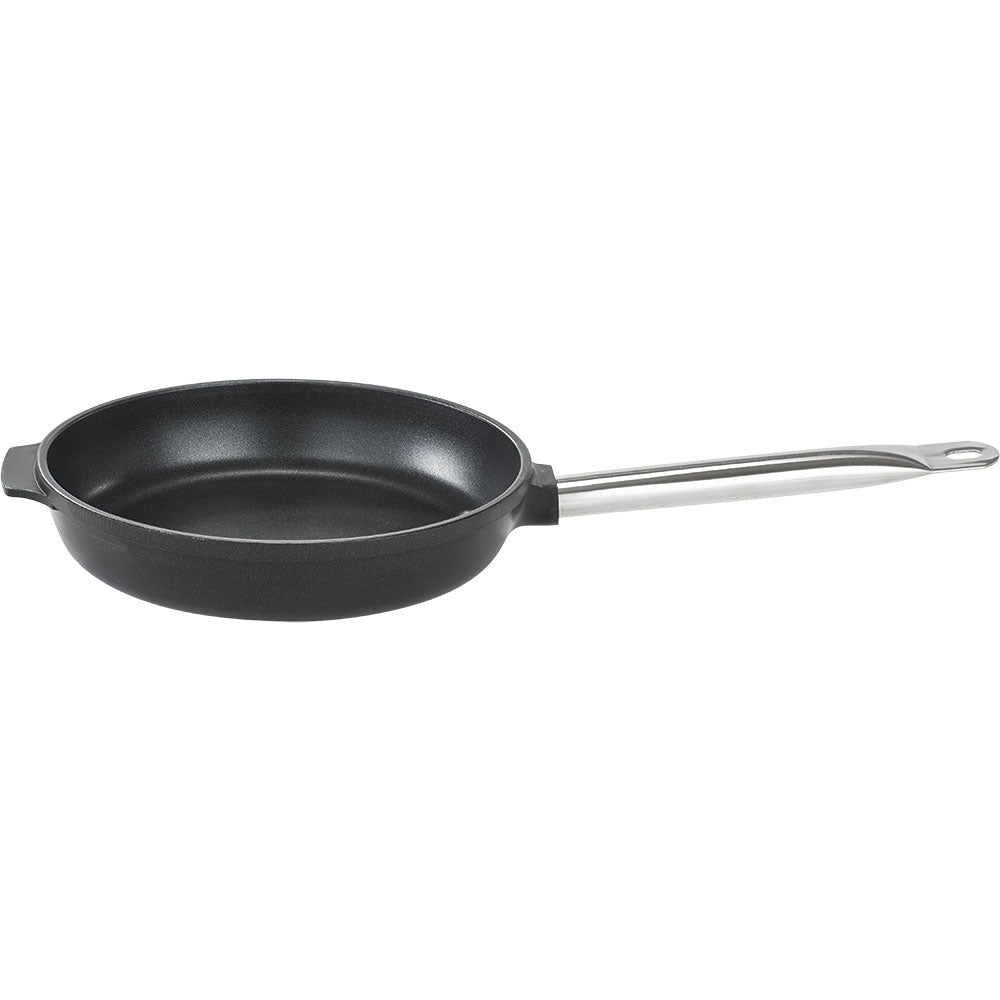 Stalgast Pfanne, Titanium und Aluminiumguss, Schwarz und Silber, Induktionsgeeignet, Durchmesser: 240mm
